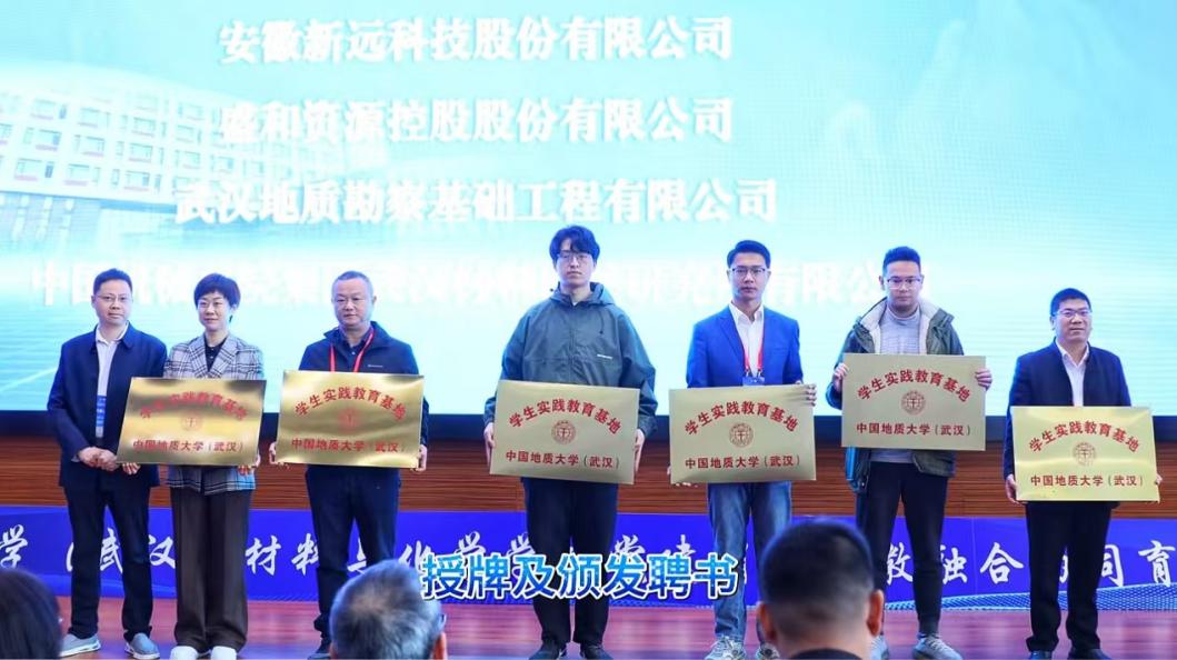 aa6d0a7ad642966e8c88b66e2758c00